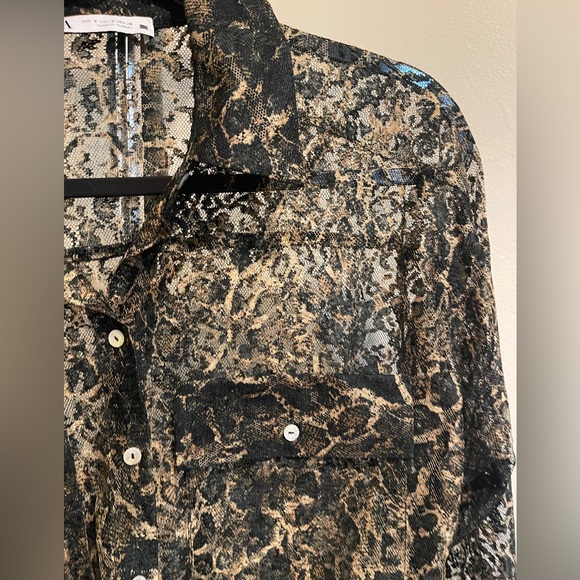 NWOT Zara Snakeskin Pattern Lace Top in Black and Gold - Picture 3 of 5